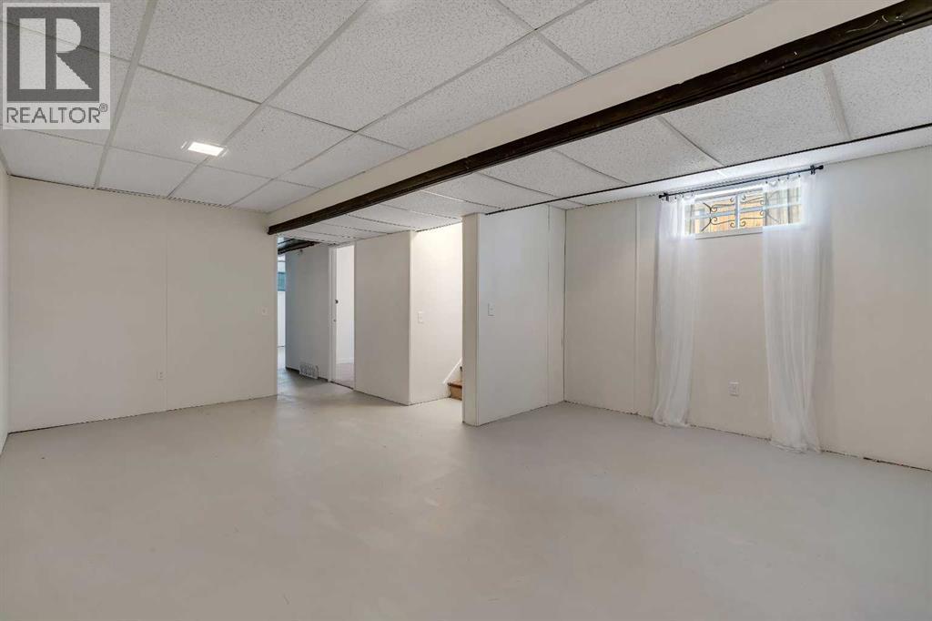 3404 35 Avenue Se, Calgary, AB - Indoor Photo Showing Basement