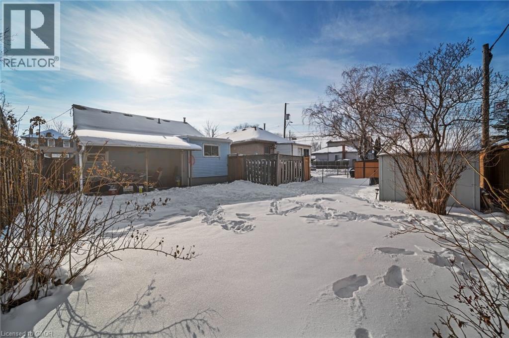 187 Mcanulty Boulevard, Hamilton, ON - Outdoor