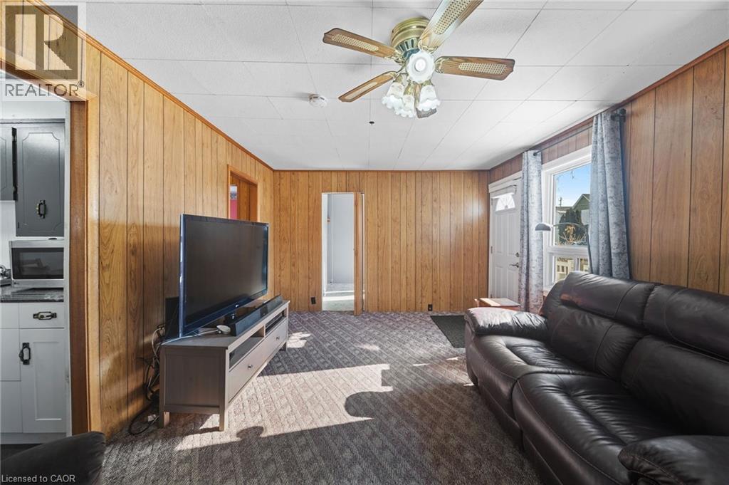 187 Mcanulty Boulevard, Hamilton, ON - Indoor