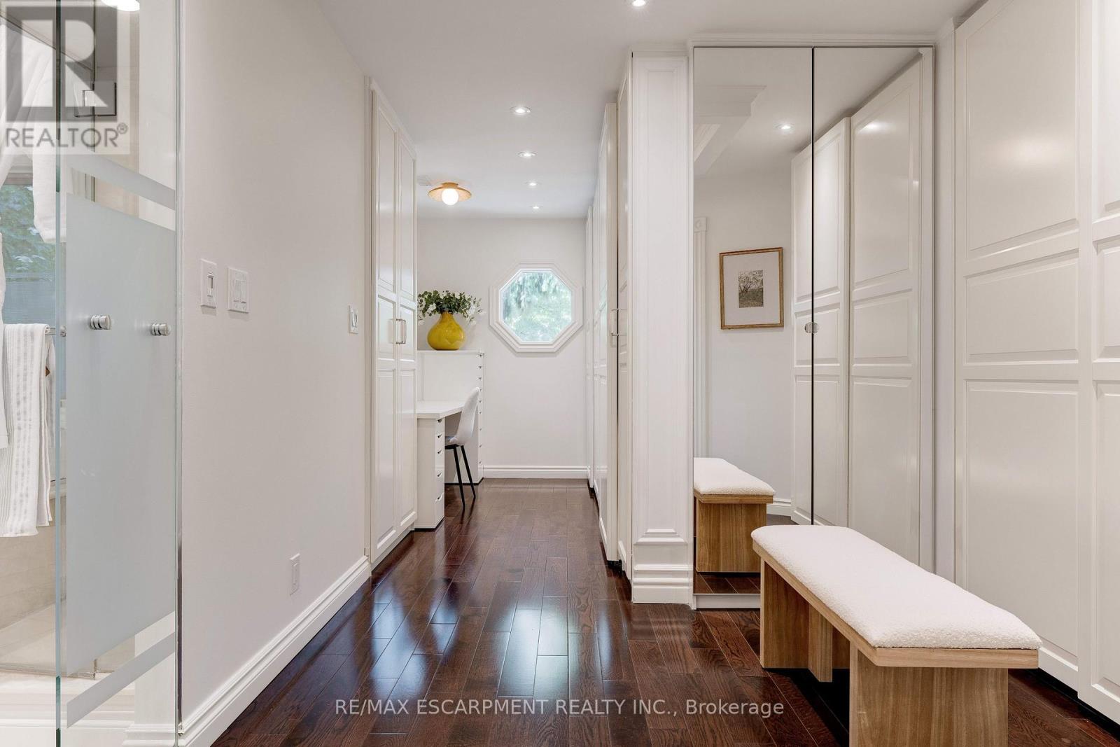 106 Appleby Place, Burlington, ON - Indoor Photo Showing Other Room