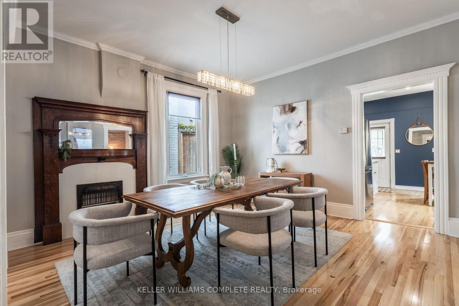 198 Duke Street, Hamilton, ON - Indoor Photo Showing Dining Room