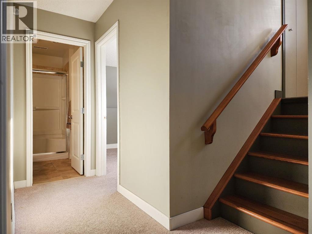 310 54 Avenue E, Claresholm, AB - Indoor Photo Showing Other Room