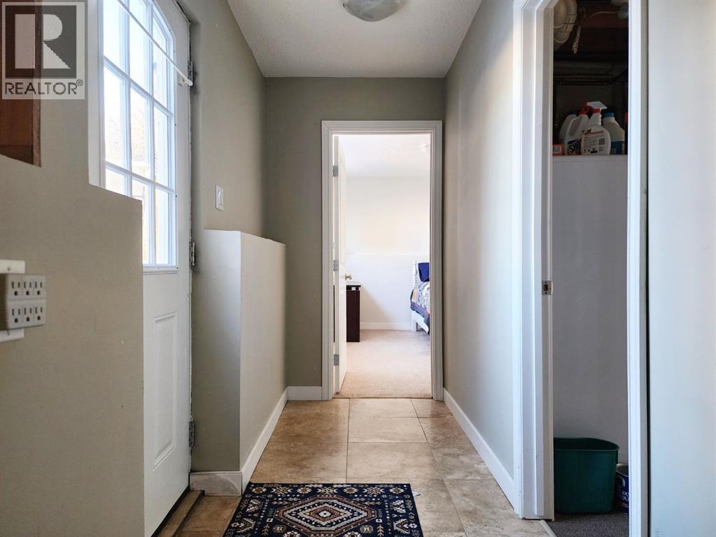 310 54 Avenue E, Claresholm, AB - Indoor Photo Showing Other Room