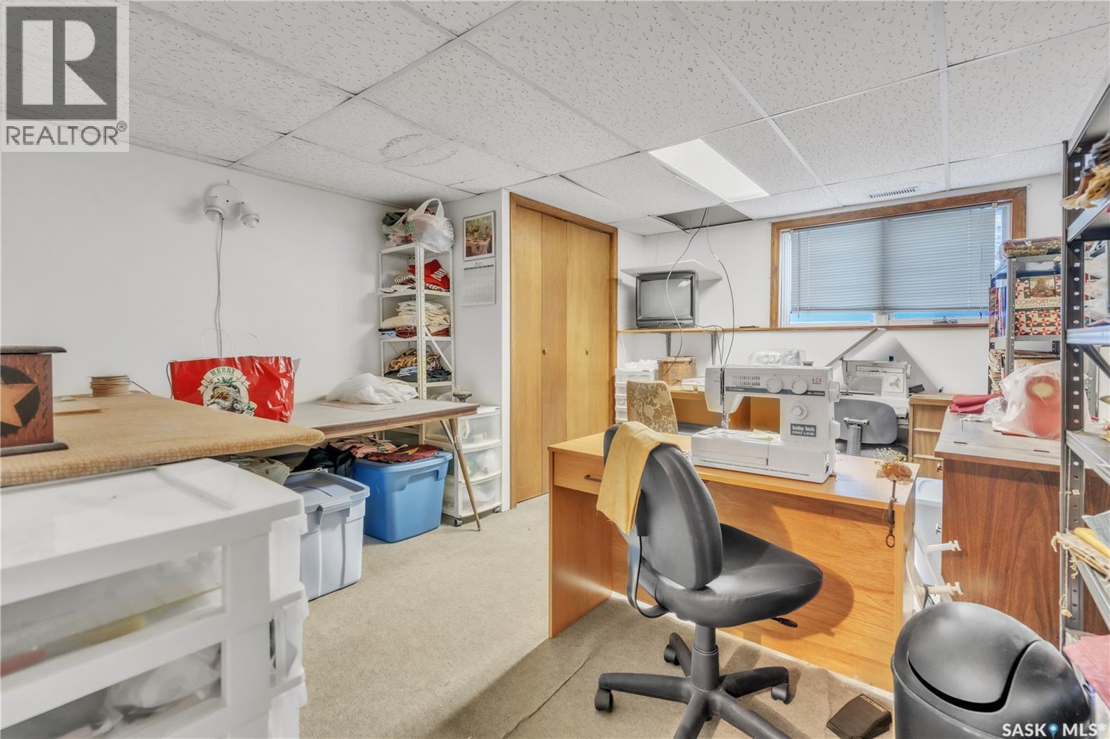 178 4Th Street E, Pierceland, SK - Indoor Photo Showing Office
