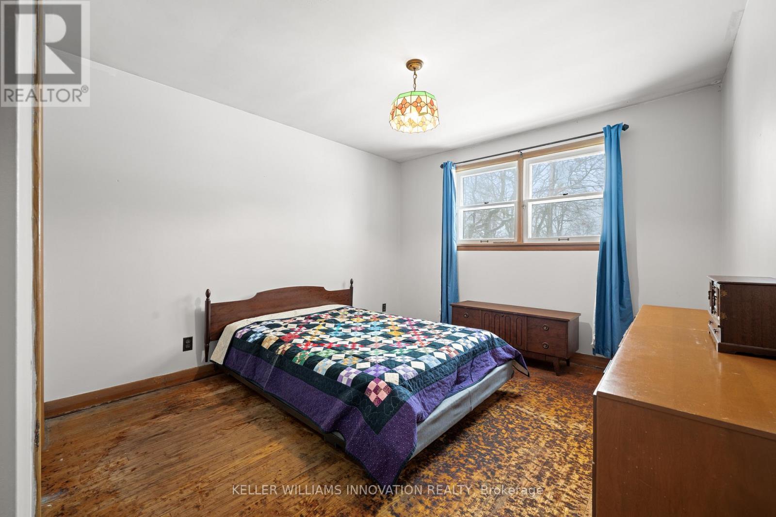 19 Perkell Place, Kitchener, ON - Indoor Photo Showing Bedroom