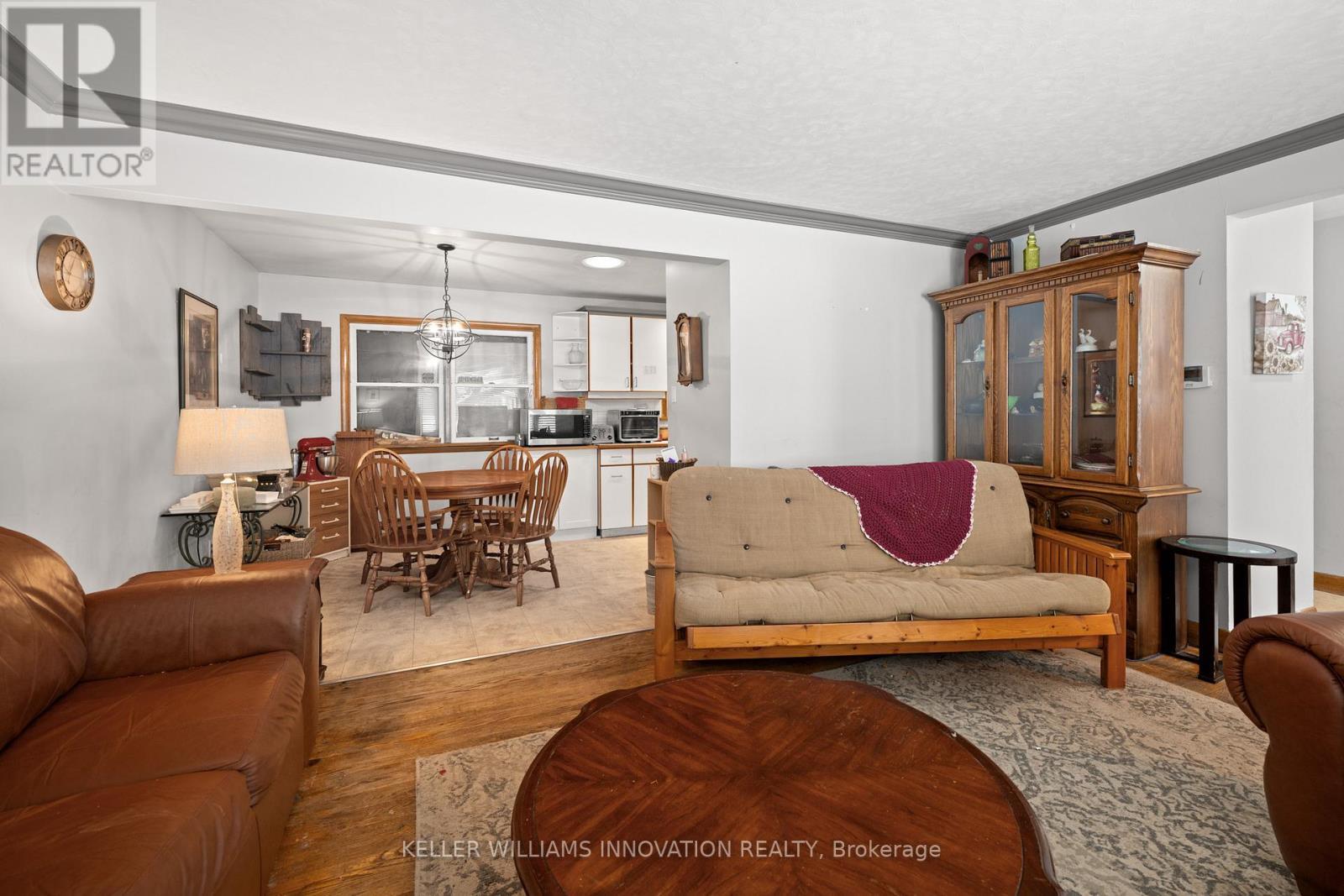 19 Perkell Place, Kitchener, ON - Indoor Photo Showing Living Room