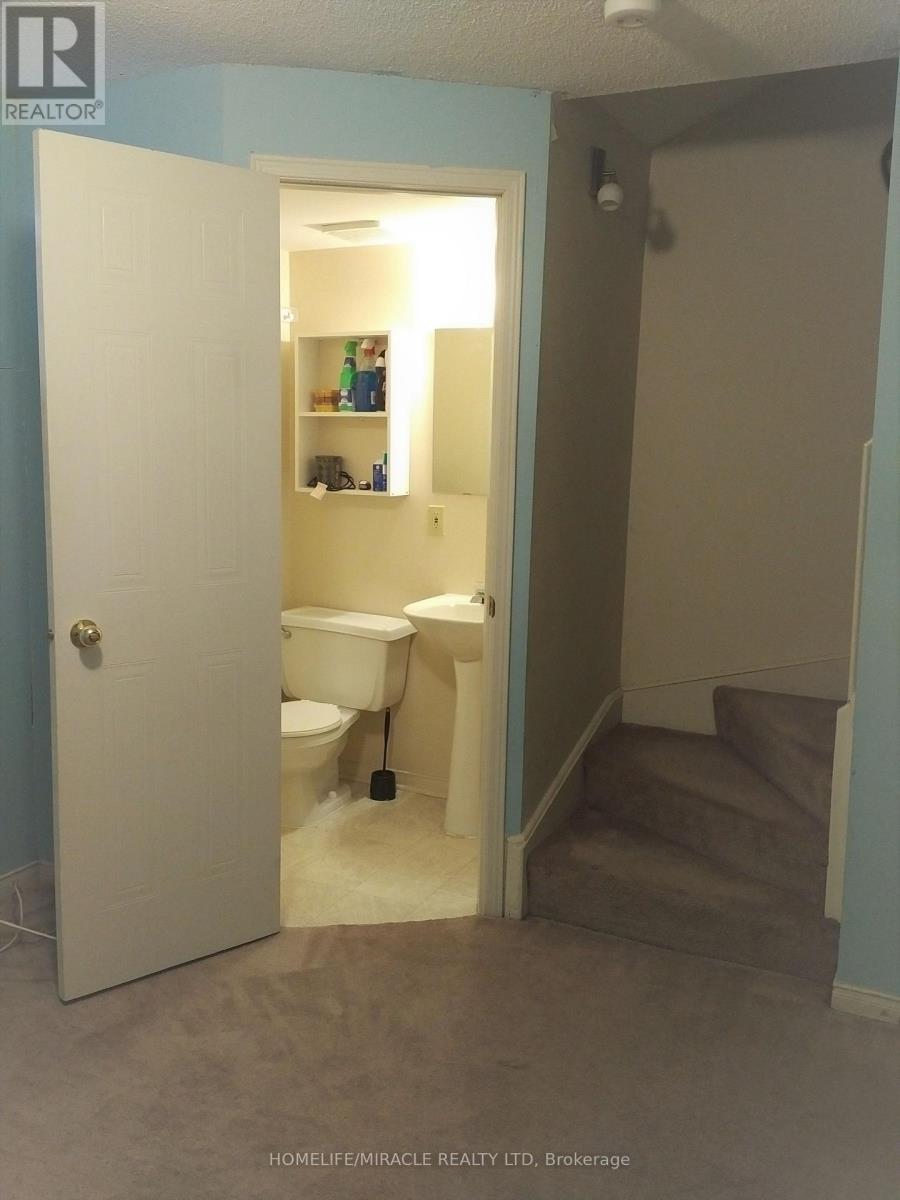 459 Beechwood Place, Waterloo, ON - Indoor Photo Showing Bathroom