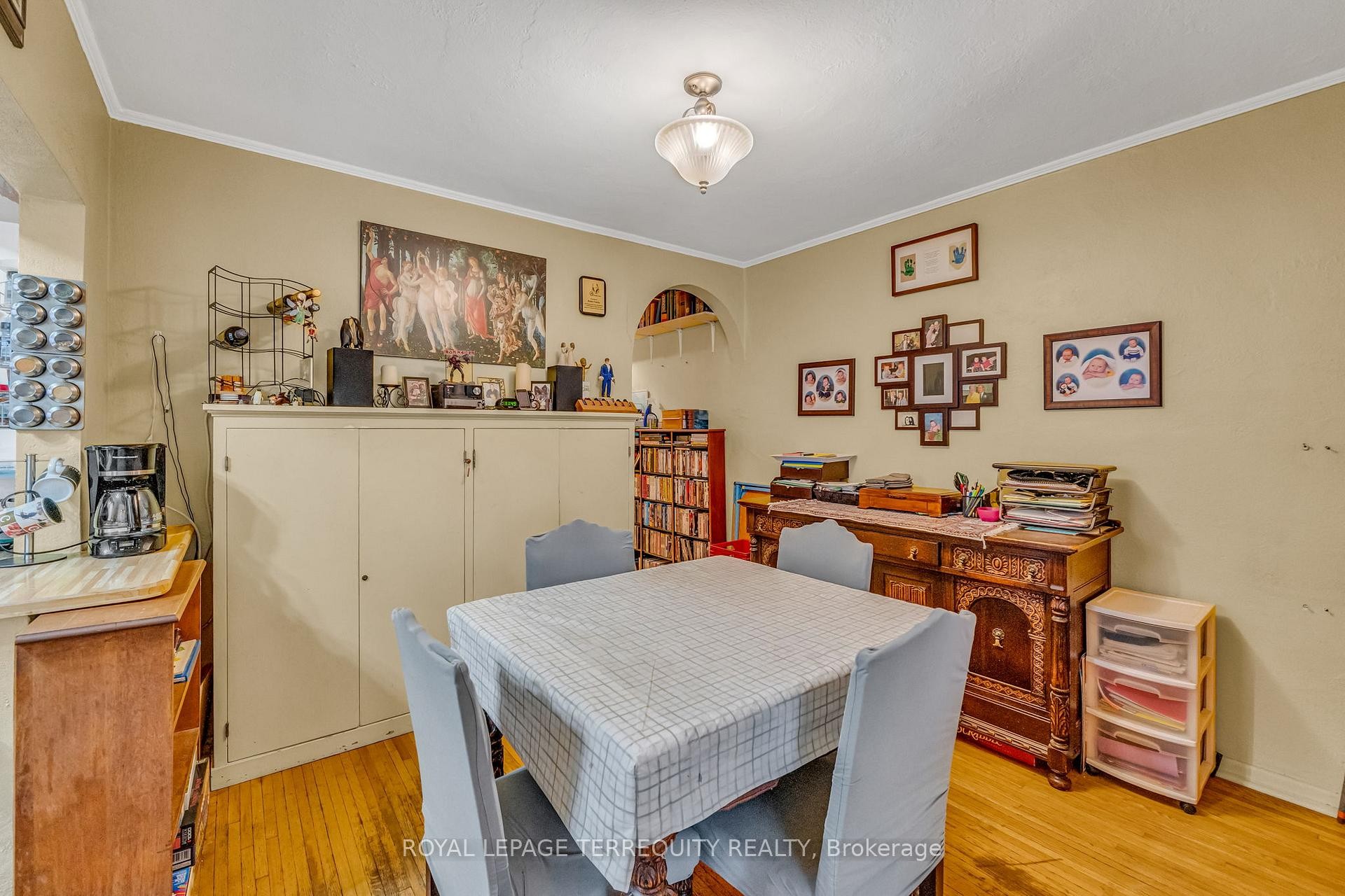 51 Claxton Boulevard, Toronto, ON - Indoor Photo Showing Dining Room