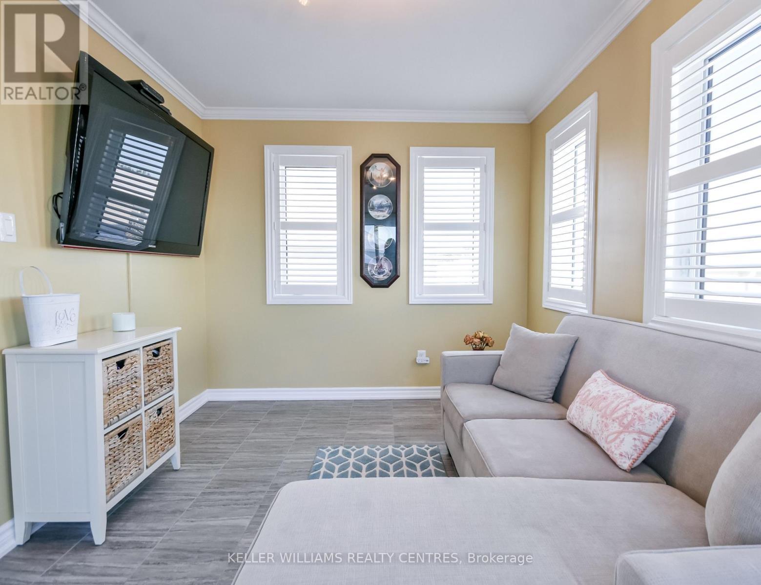 10 Sinclair Crescent, Ramara, ON - Indoor