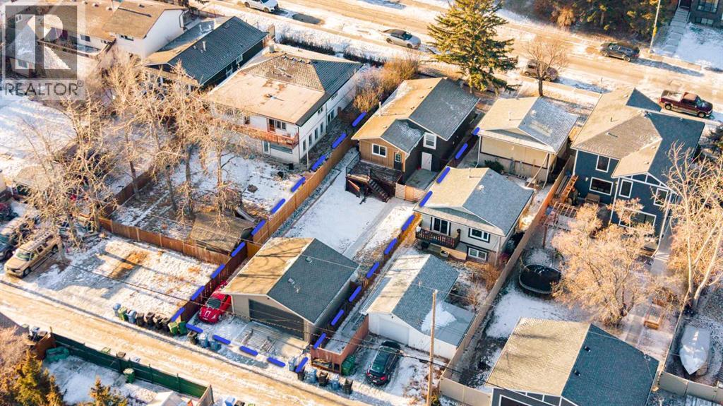 4608 70 Street Nw, Calgary, AB - Outdoor With View