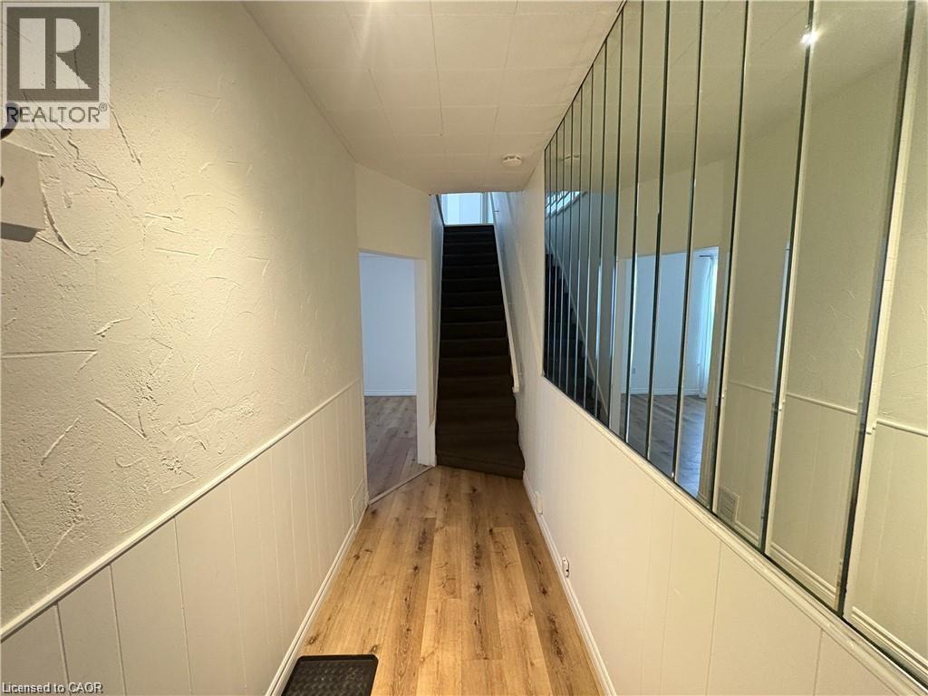 281 Wentworth Street N, Hamilton, ON - Indoor Photo Showing Other Room