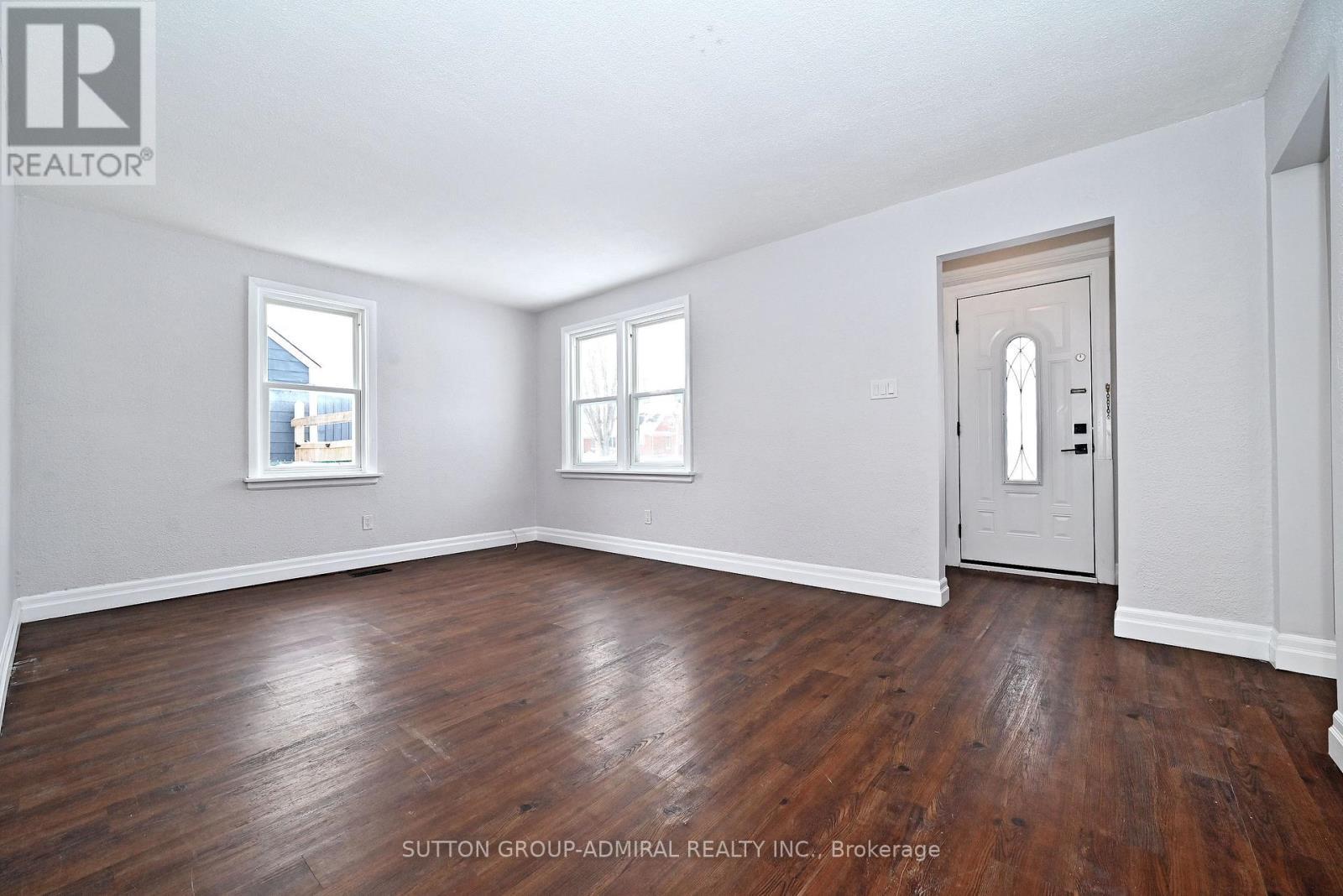 145 Ninth Avenue, Kitchener, ON - Indoor Photo Showing Other Room