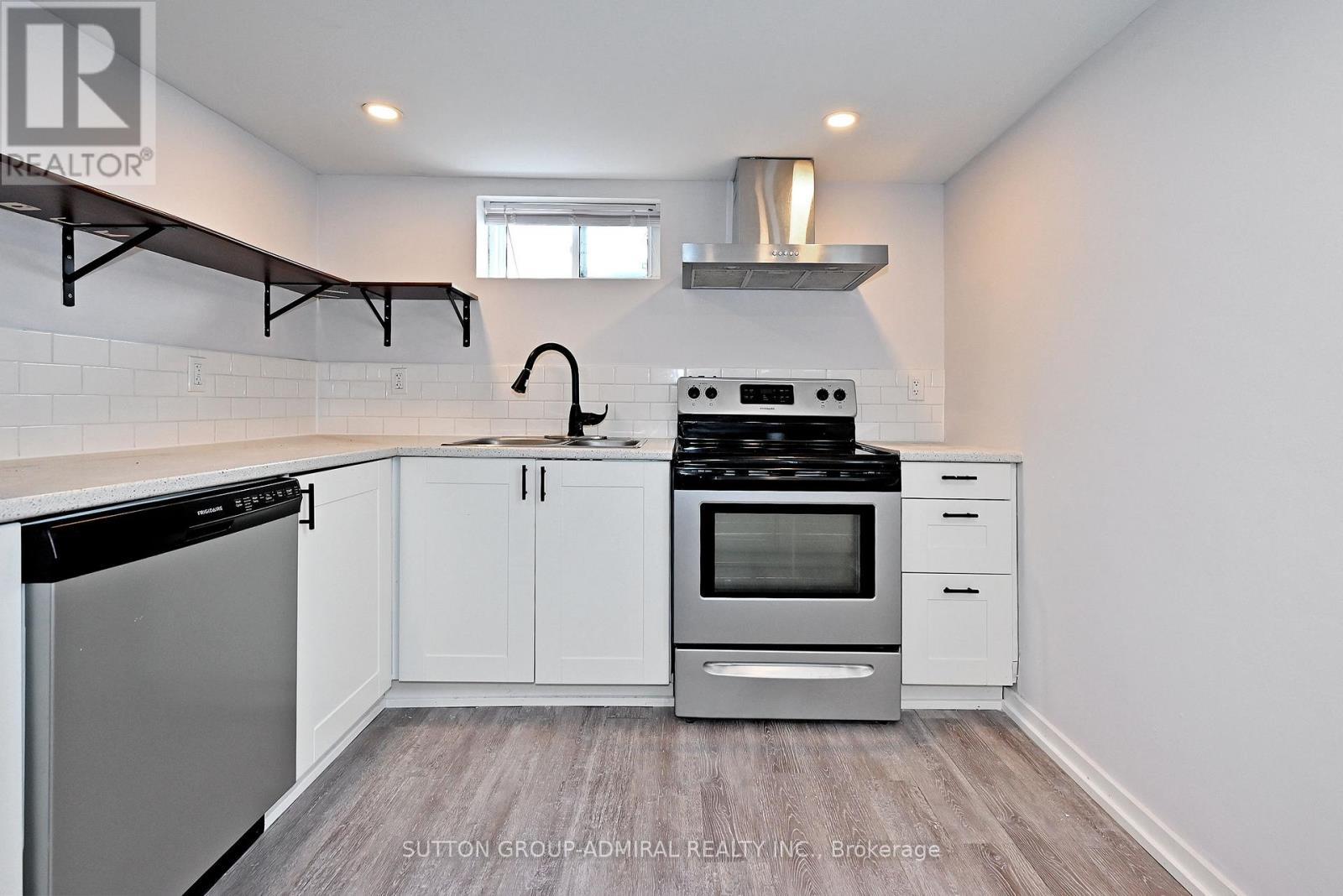 145 Ninth Avenue, Kitchener, ON - Indoor Photo Showing Kitchen With Stainless Steel Kitchen