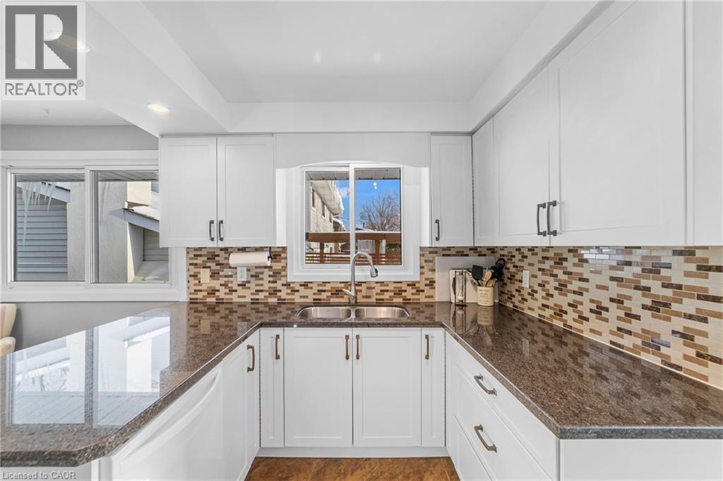 488 Wicklow Road, Burlington, ON - Indoor Photo Showing Kitchen With Double Sink