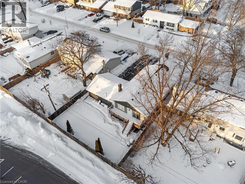 488 Wicklow Road, Burlington, ON - Outdoor With View