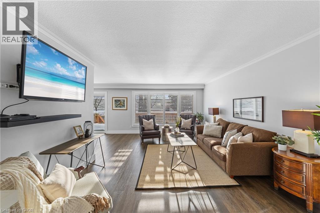 488 Wicklow Road, Burlington, ON - Indoor