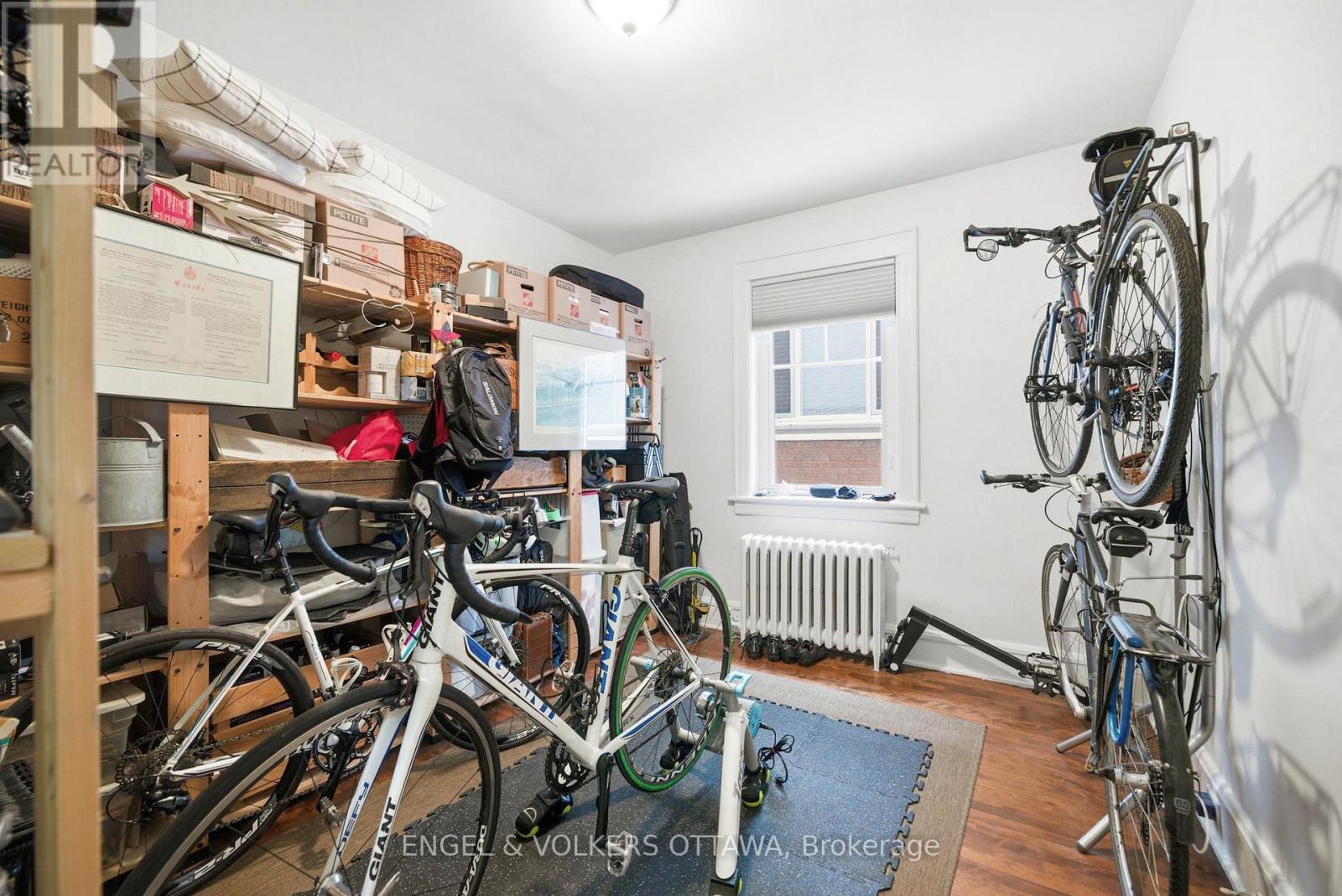 407 Echo Dr. Bedroom 2 - 407 Echo Drive, Ottawa, ON - Indoor