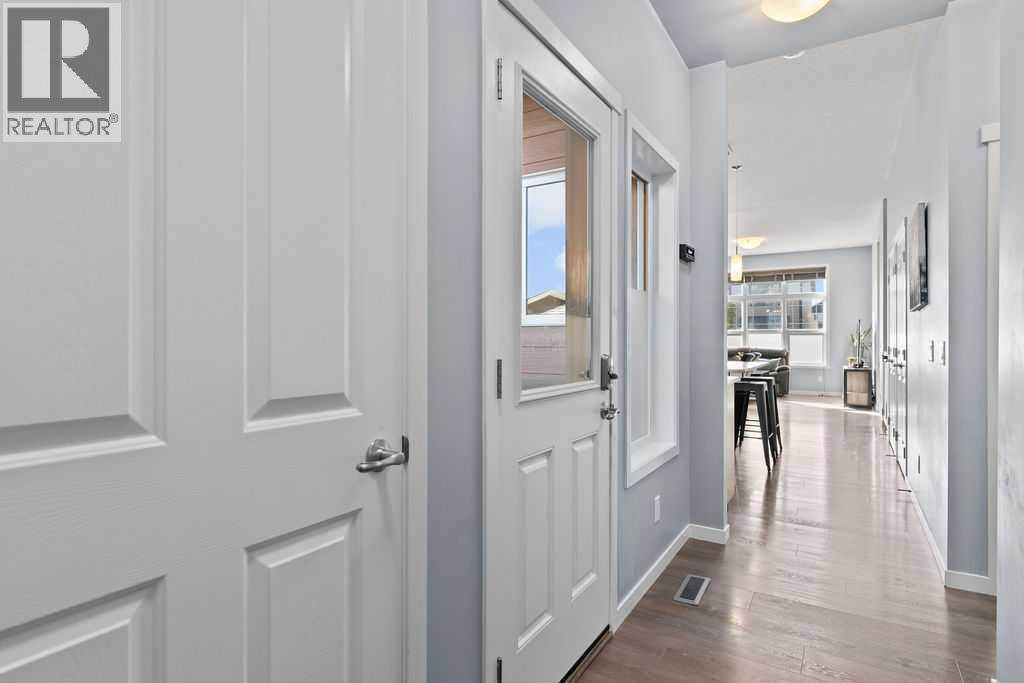 103 Masters Heights Se, Calgary, AB - Indoor Photo Showing Other Room