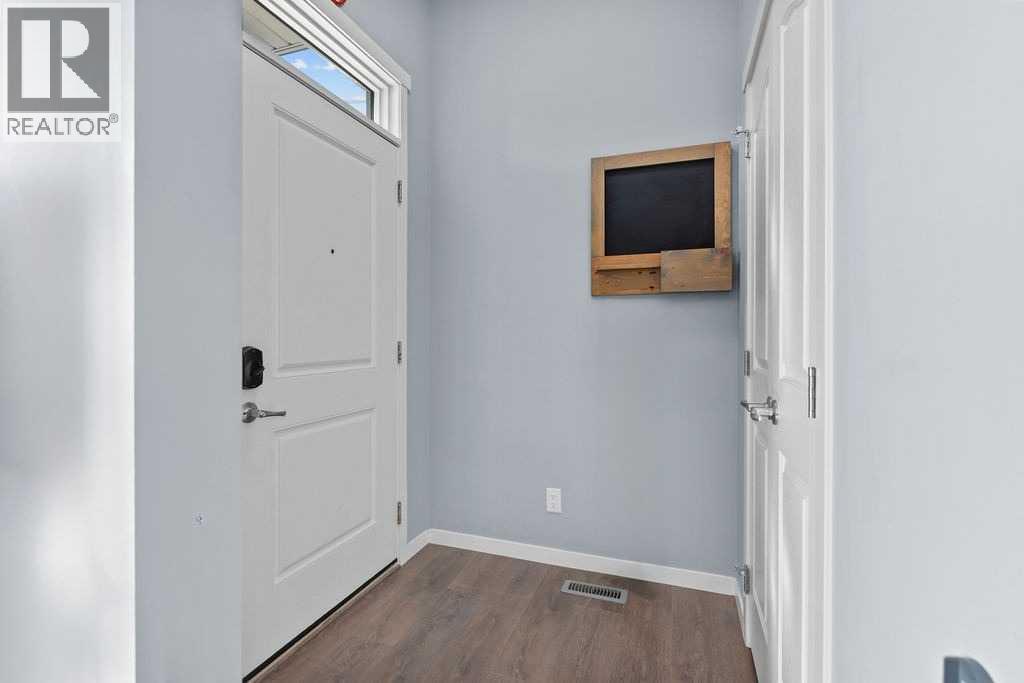 103 Masters Heights Se, Calgary, AB - Indoor Photo Showing Other Room