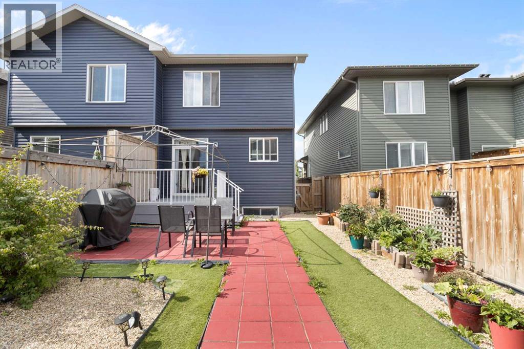 50 Legacy Glen Common Se, Calgary, AB - Outdoor With Deck Patio Veranda With Exterior