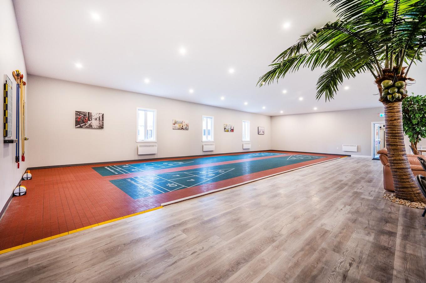 Autre - 2 Rue Des Pinsons, Venise-En-Québec, QC - Indoor Photo Showing Other Room