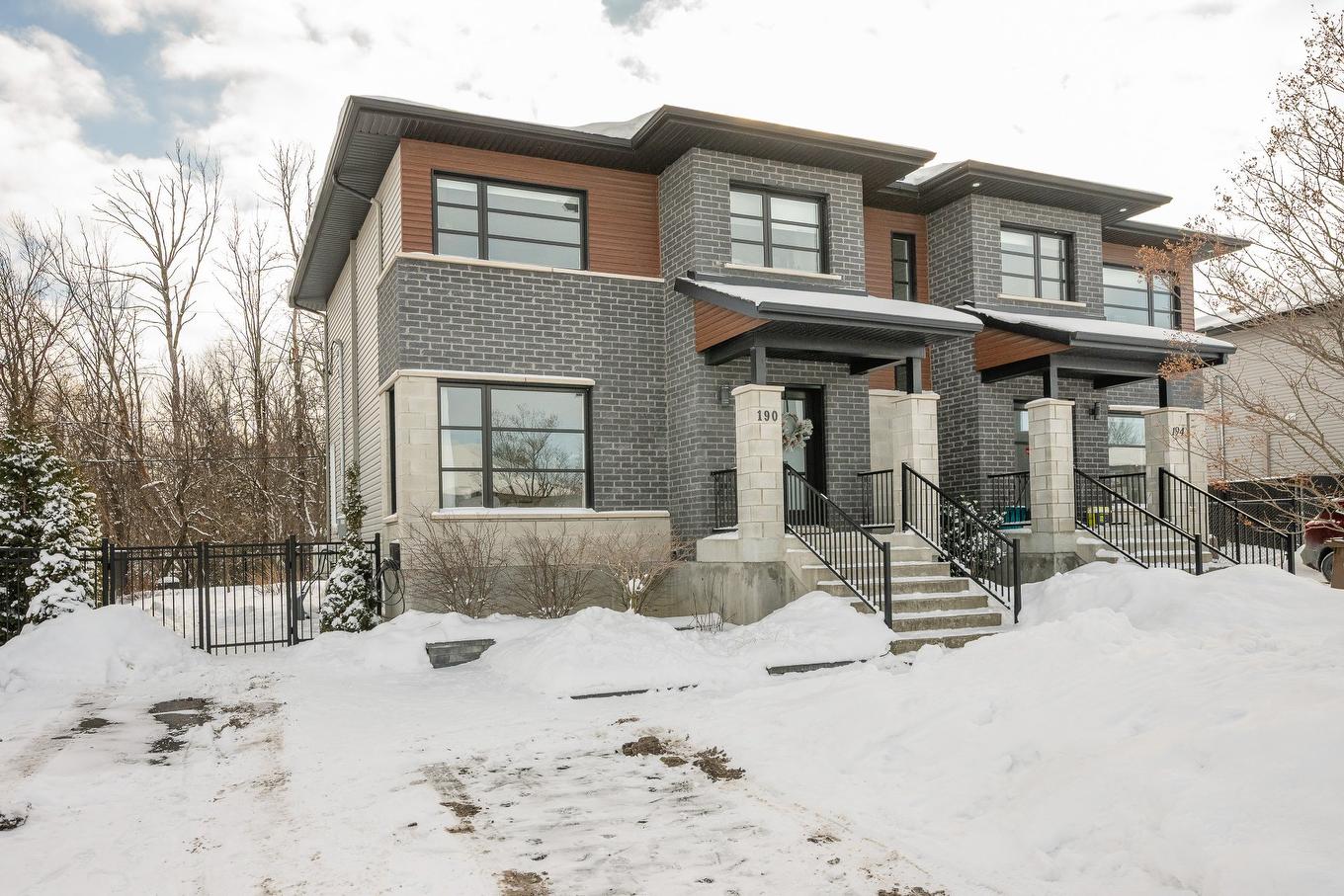 Frontage - 190 Rue Joseph-Doyon, Saint-Jean-Sur-Richelieu, QC - Outdoor With Facade