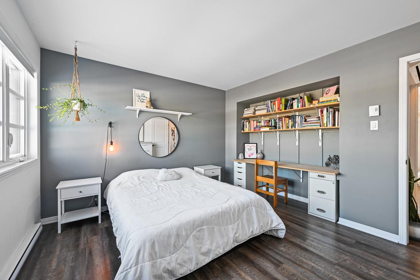 Bedroom - 190 Rue Joseph-Doyon, Saint-Jean-Sur-Richelieu, QC - Indoor Photo Showing Bedroom
