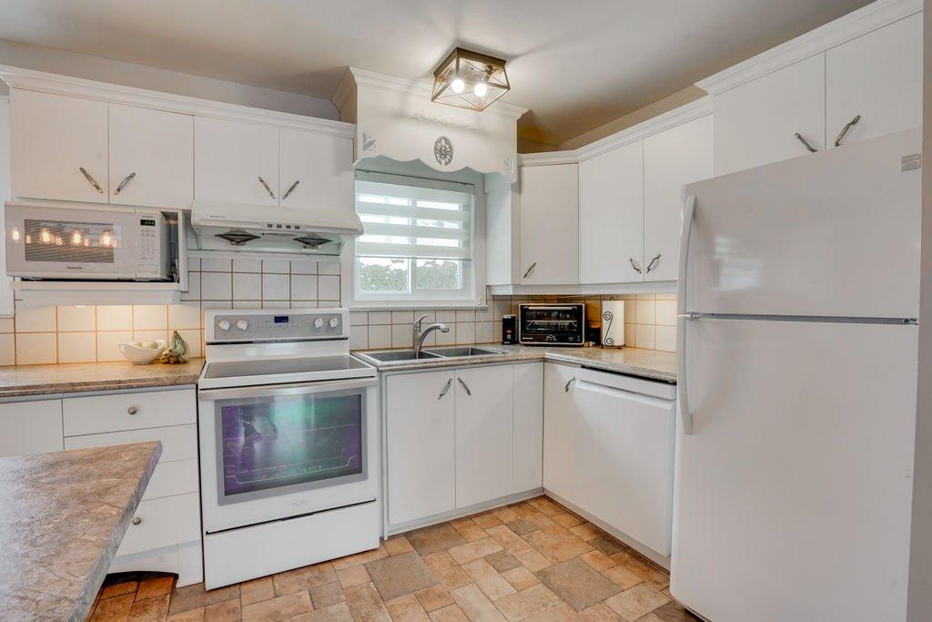 Cuisine - 26 Rue De L'Abbé-Desautels, Gatineau (Gatineau), QC - Indoor Photo Showing Kitchen With Double Sink