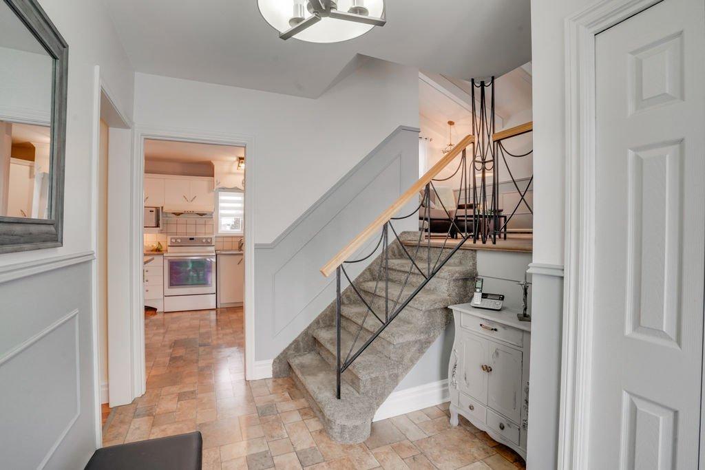 Hall d'entrée/Vestibule - 26 Rue De L'Abbé-Desautels, Gatineau (Gatineau), QC - Indoor Photo Showing Other Room