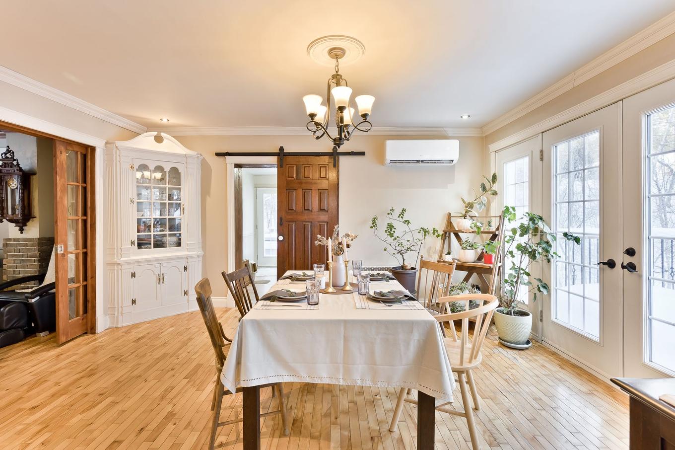 Salle à manger - 54 Rue Downs, Sherbrooke (Lennoxville), QC - Indoor Photo Showing Dining Room