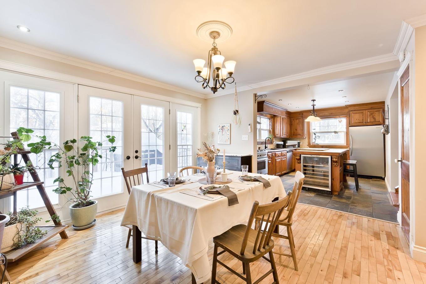 Salle à manger - 54 Rue Downs, Sherbrooke (Lennoxville), QC - Indoor Photo Showing Dining Room