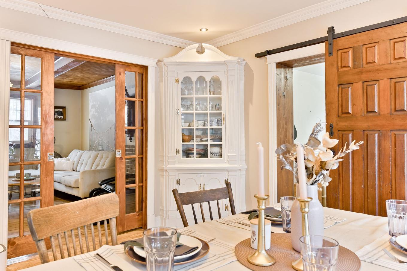 Salle à manger - 54 Rue Downs, Sherbrooke (Lennoxville), QC - Indoor Photo Showing Dining Room