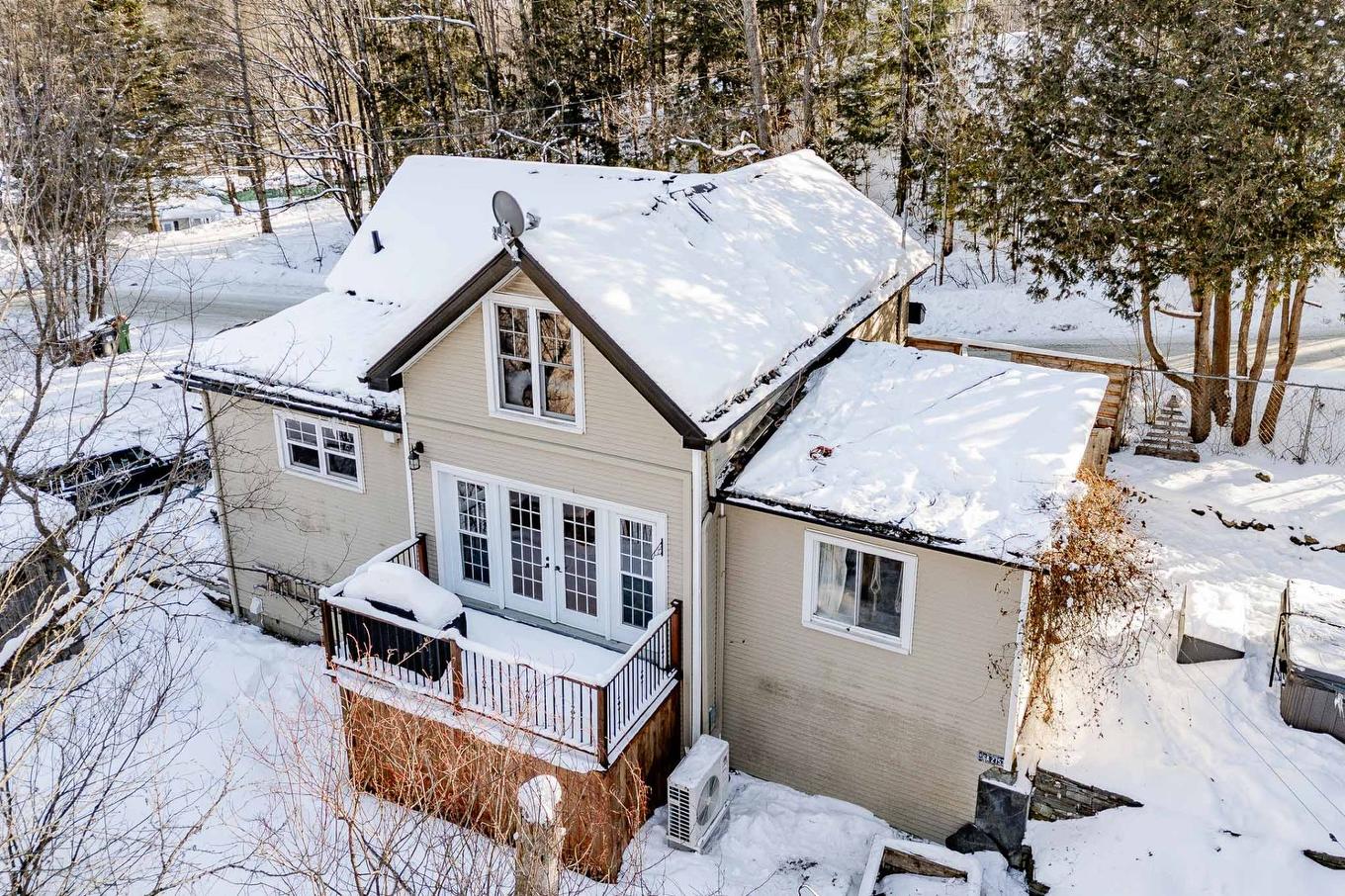 Photo aérienne - 54 Rue Downs, Sherbrooke (Lennoxville), QC - Outdoor