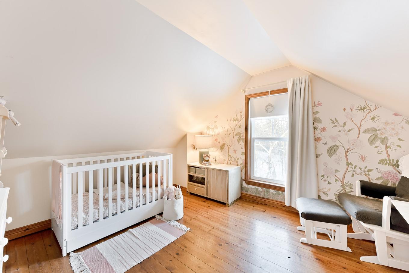 Chambre à coucher - 54 Rue Downs, Sherbrooke (Lennoxville), QC - Indoor Photo Showing Bedroom