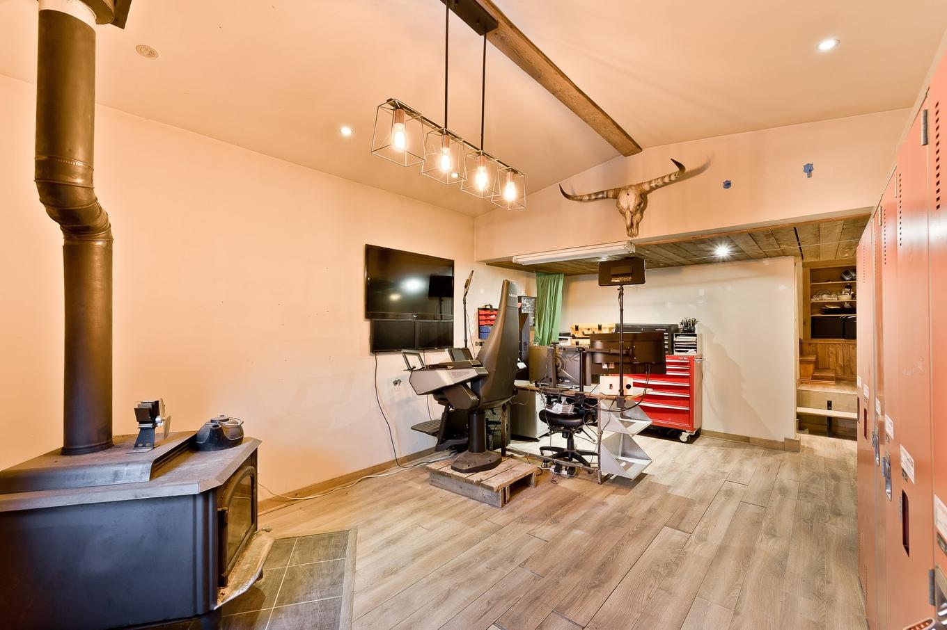 Salle familiale - 54 Rue Downs, Sherbrooke (Lennoxville), QC - Indoor