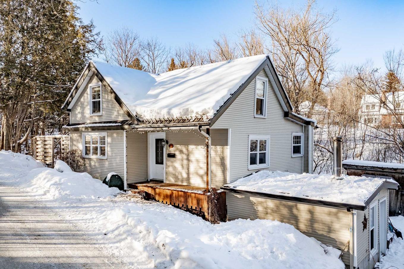 Façade - 54 Rue Downs, Sherbrooke (Lennoxville), QC - Outdoor