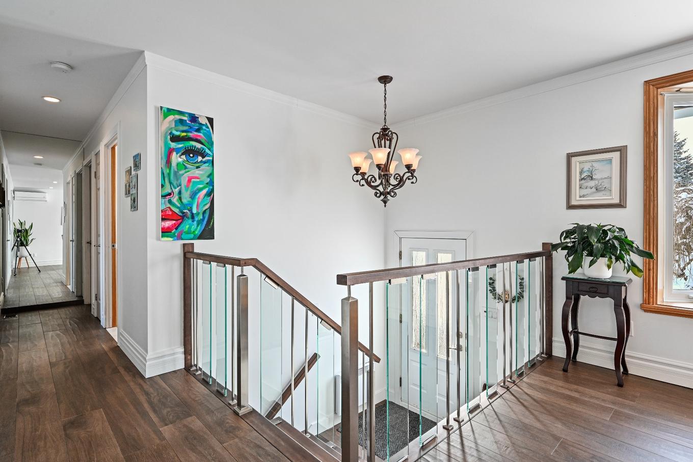 Hall d'entrée/Vestibule - 271 Rue Savard, Saint-Jean-Sur-Richelieu, QC - Indoor Photo Showing Other Room