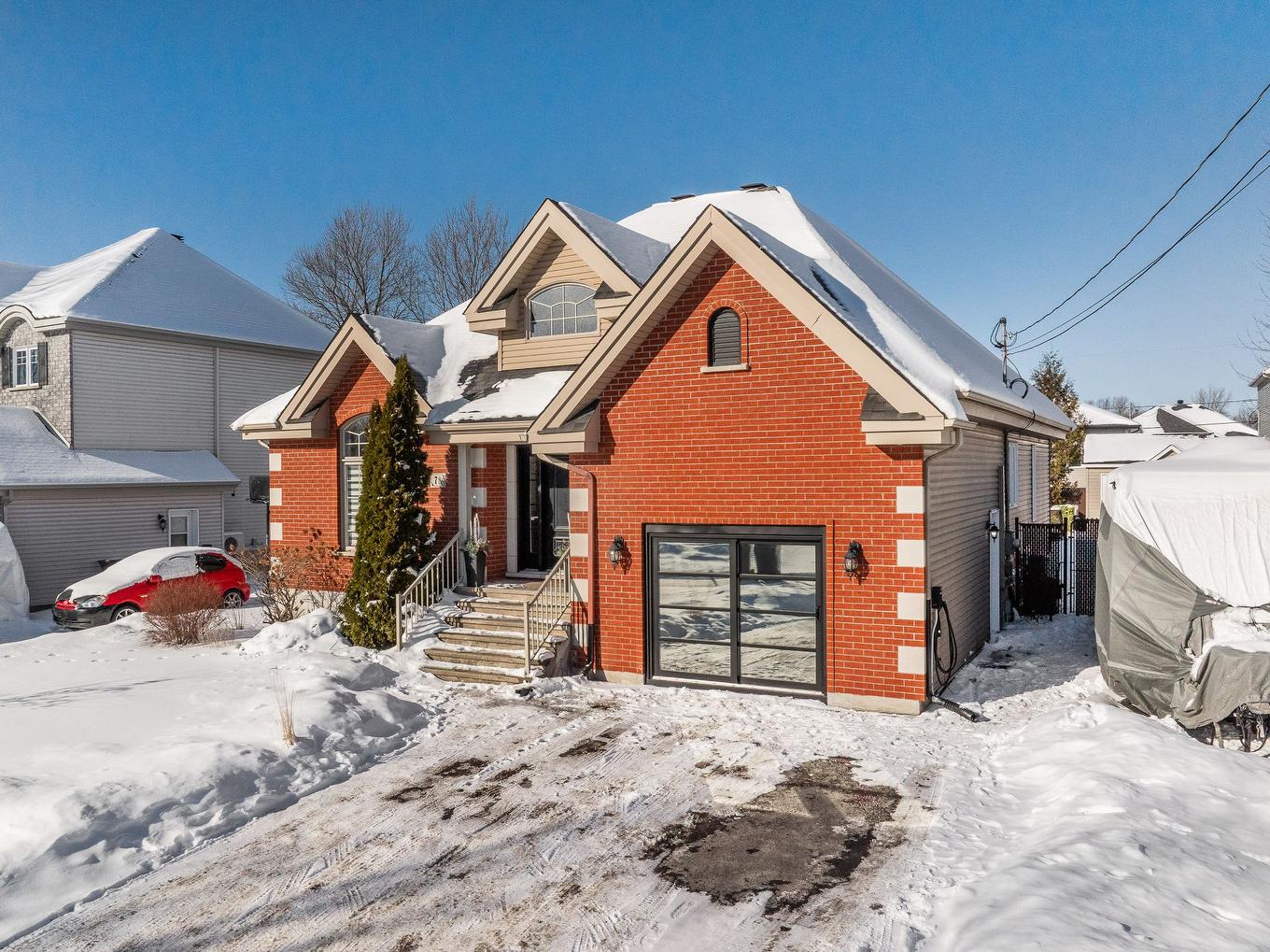 Façade - 78 Rue Phaneuf, Saint-Jean-Sur-Richelieu, QC - Outdoor