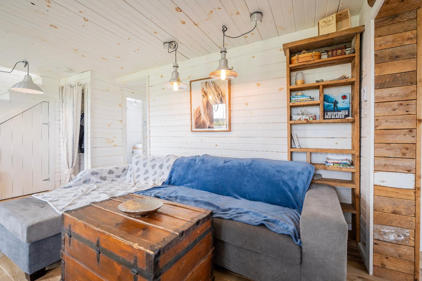 Living room - 723 Route 199, Les Îles-De-La-Madeleine, QC - Indoor