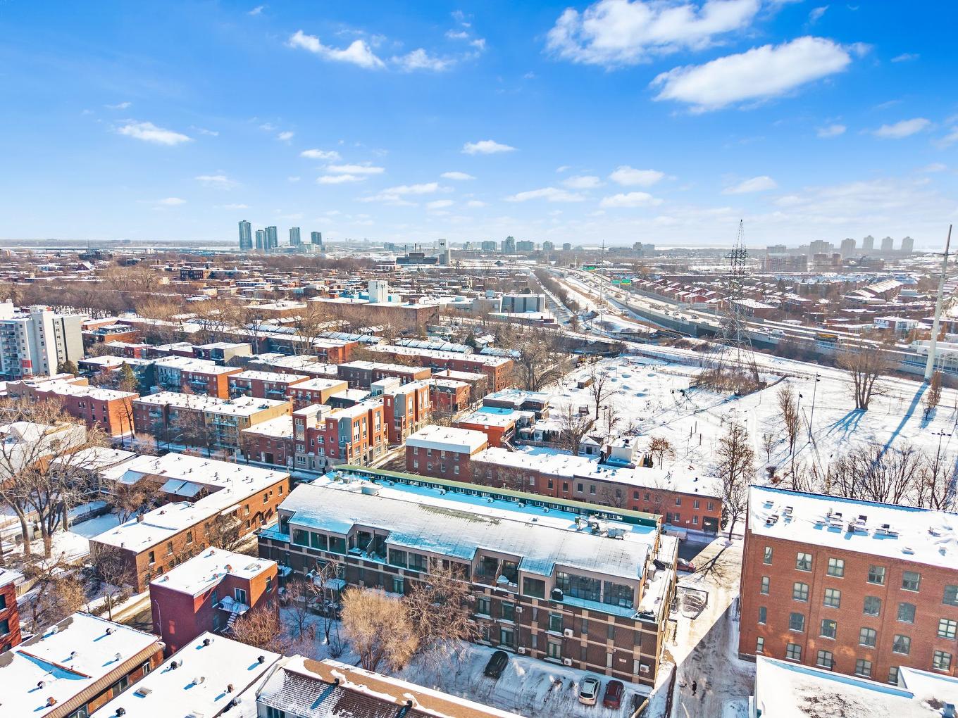 Photo aérienne - 227-2801 Rue Du Centre, Montréal (Le Sud-Ouest), QC - Outdoor With View