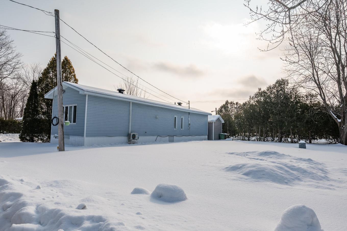 Back facade - 213 Rue De La Nacelle, Saint-Jean-Sur-Richelieu, QC - Outdoor