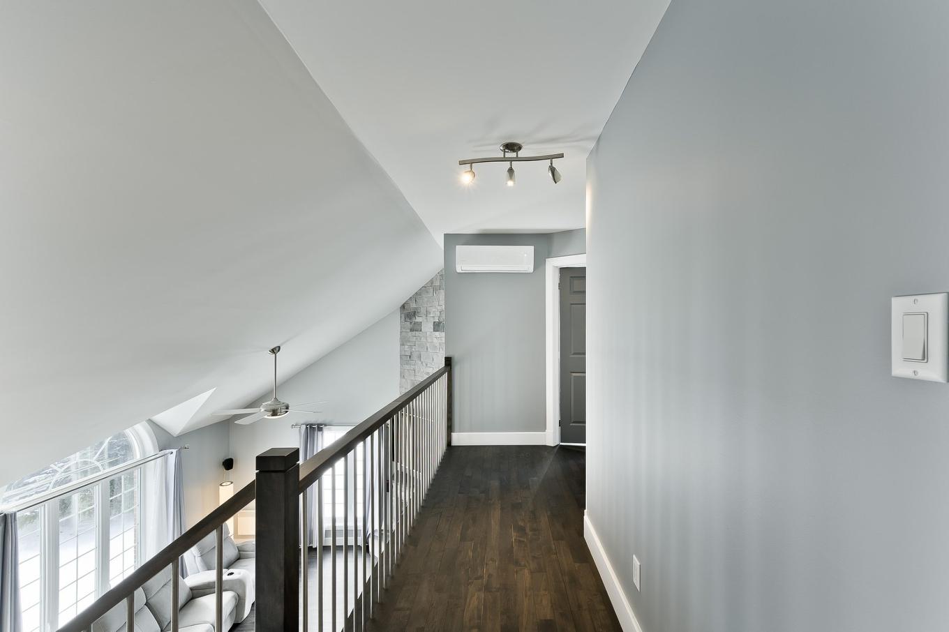 Passageway - 170 Rue Jean, Saint-Jean-Sur-Richelieu, QC - Indoor Photo Showing Other Room