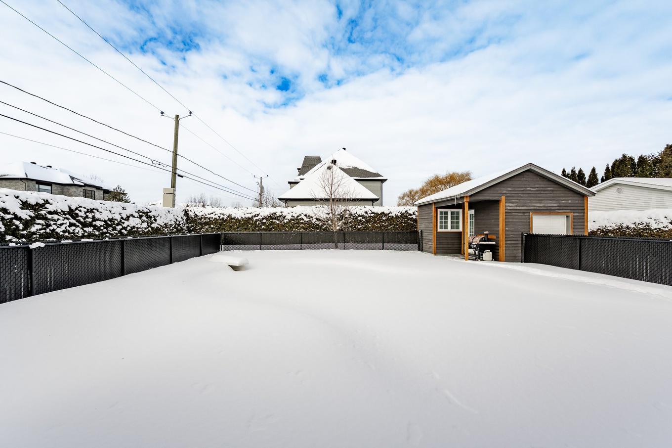 Backyard - 170 Rue Jean, Saint-Jean-Sur-Richelieu, QC - Outdoor