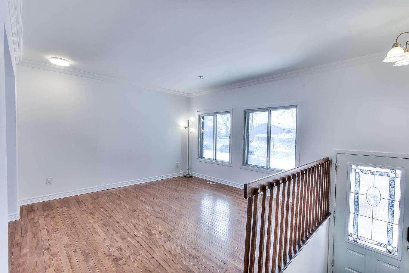 Living room - 1140 Rue De Grand-Champ, Terrebonne (Terrebonne), QC - Indoor Photo Showing Other Room