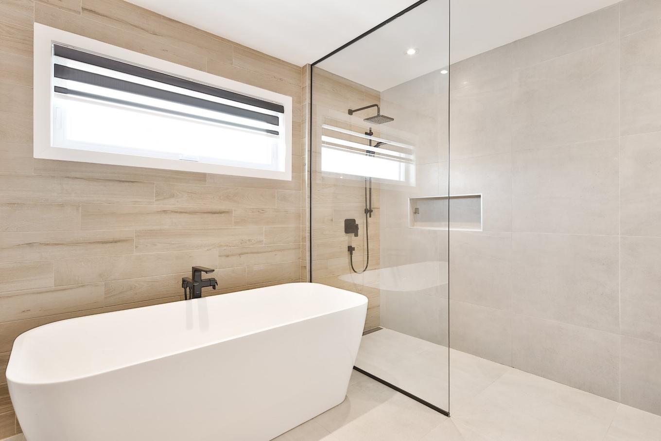 Salle de bains - 628 Rue Théodore-Béchard, Saint-Jean-Sur-Richelieu, QC - Indoor Photo Showing Bathroom