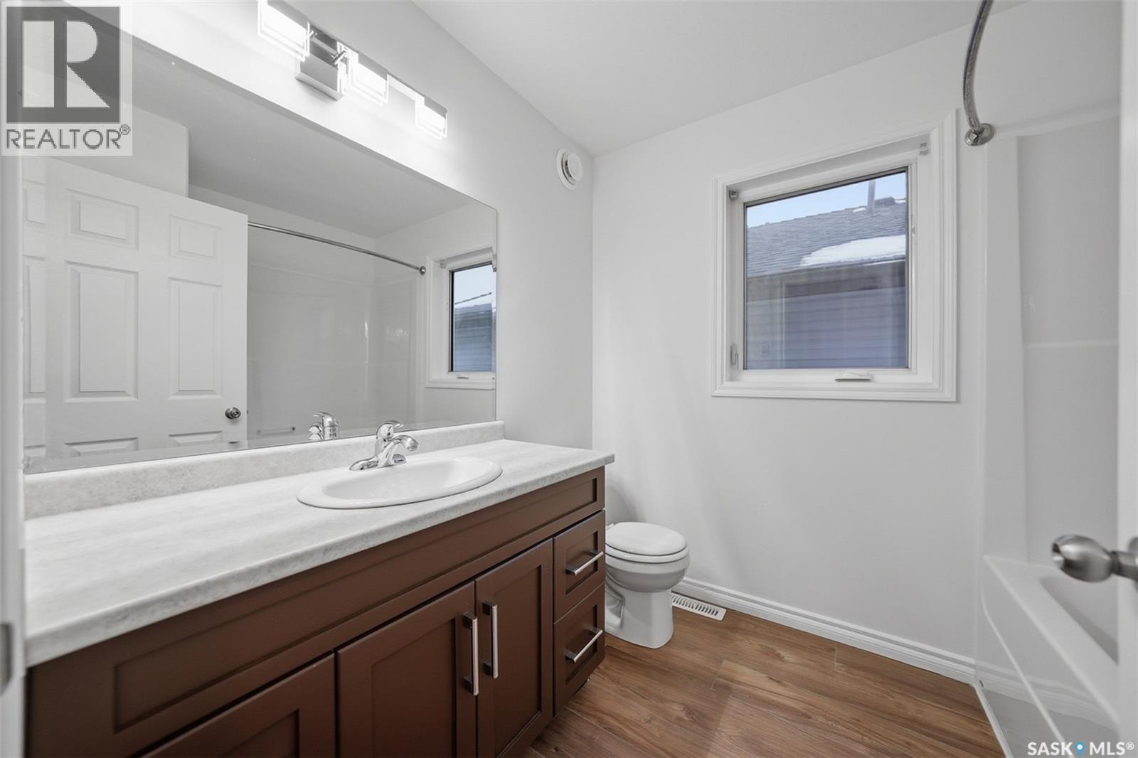 446 Geary Crescent, Saskatoon, SK - Indoor Photo Showing Bathroom