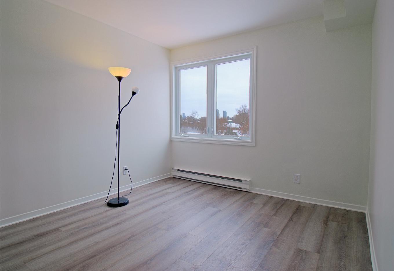 Bedroom - 402-462 Boul. Alexandre-Taché, Gatineau (Hull), QC - Indoor Photo Showing Other Room