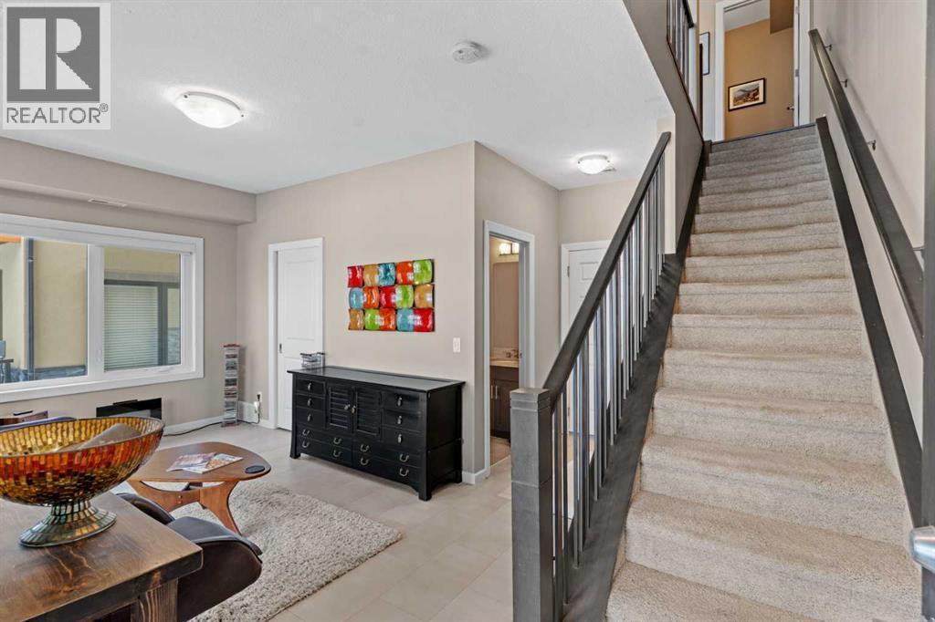 403 Valley Ridge Manor Nw, Calgary, AB