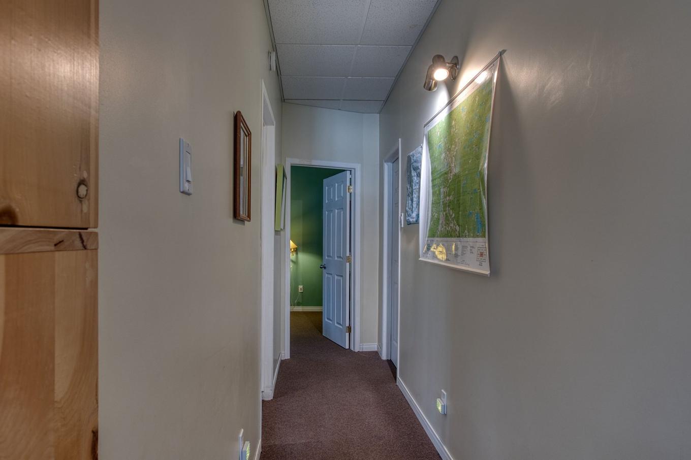 Corridor - 39 Rue Tracy, Saint-Hippolyte, QC - Indoor Photo Showing Other Room