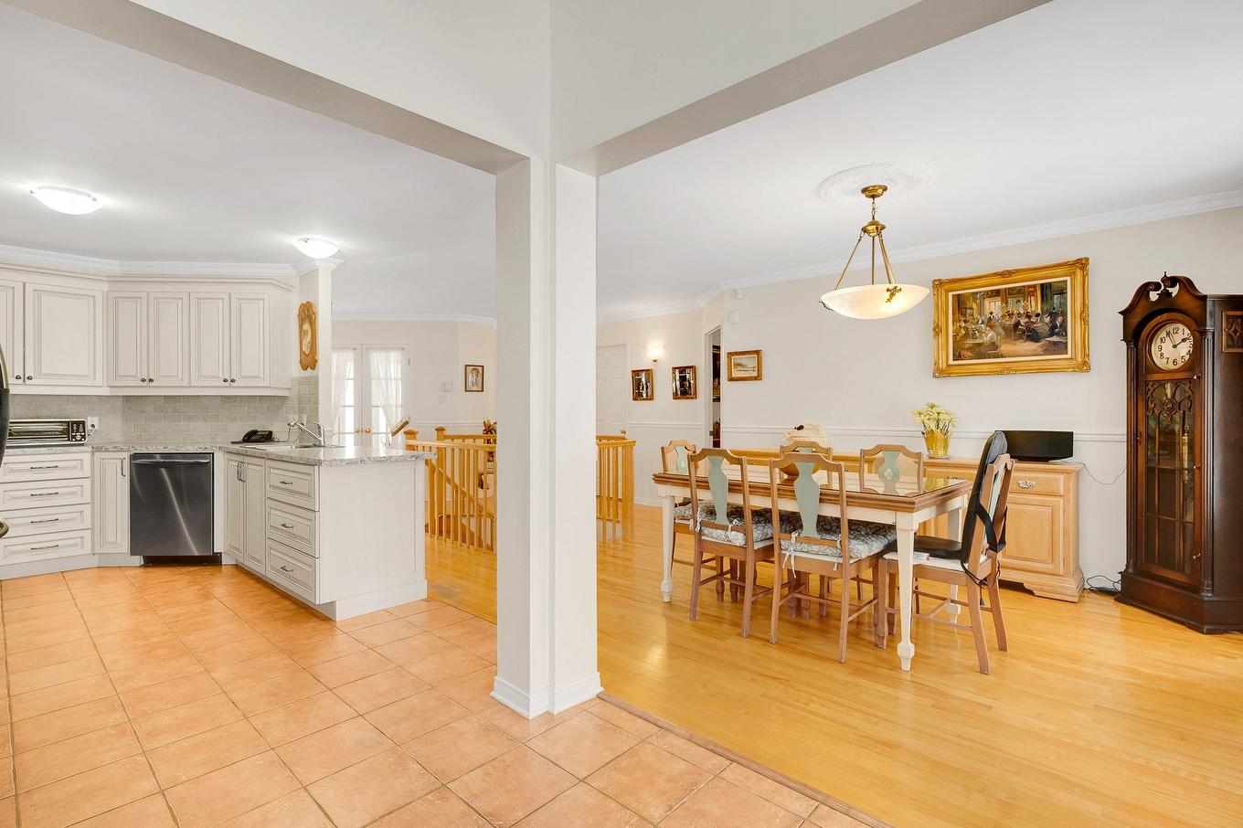 Salle à manger - 80 Av. De La Vallée, Saint-Sauveur, QC - Indoor